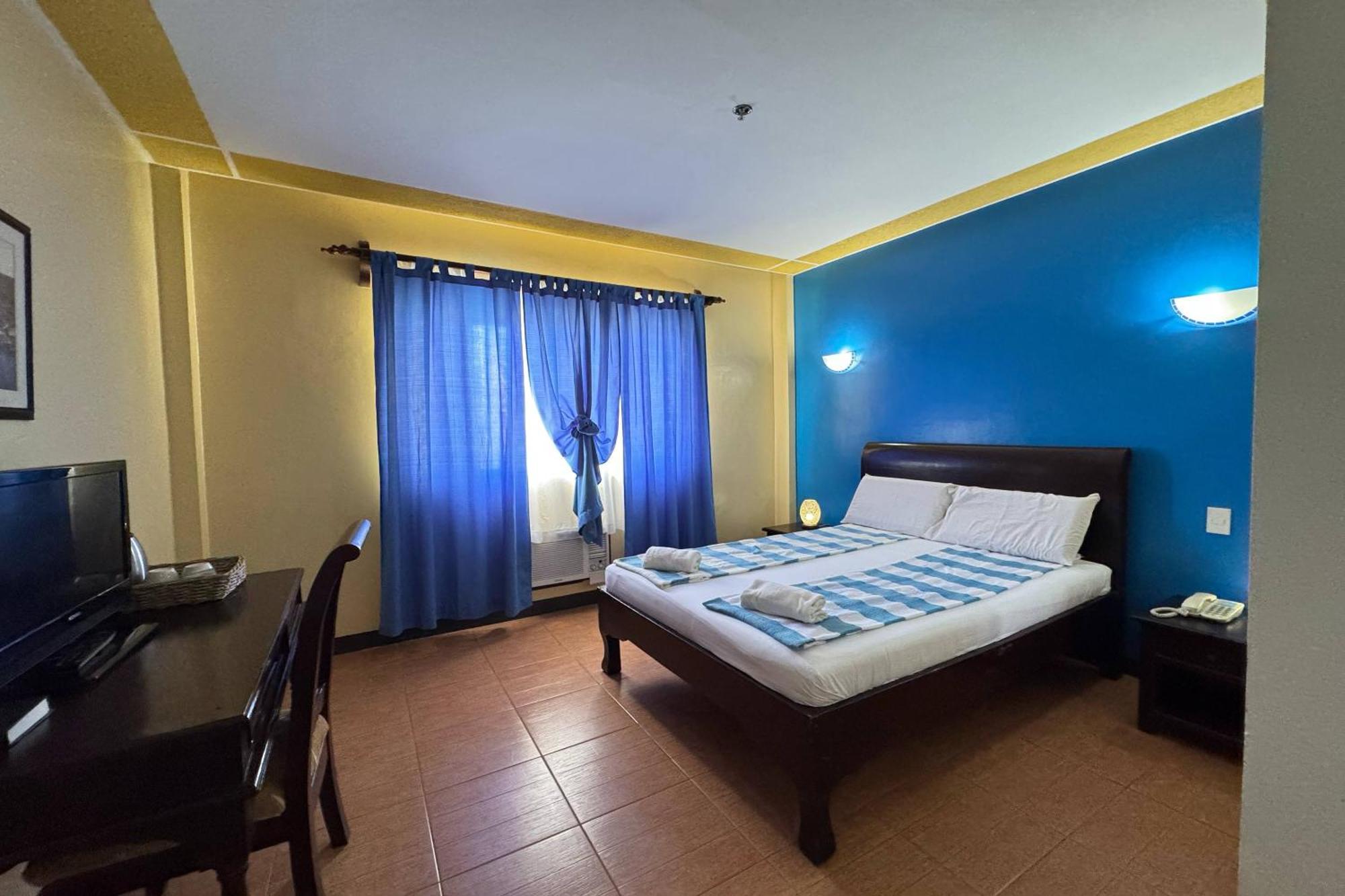 Ovemar Resort Hotel Near Vigan Exterior photo